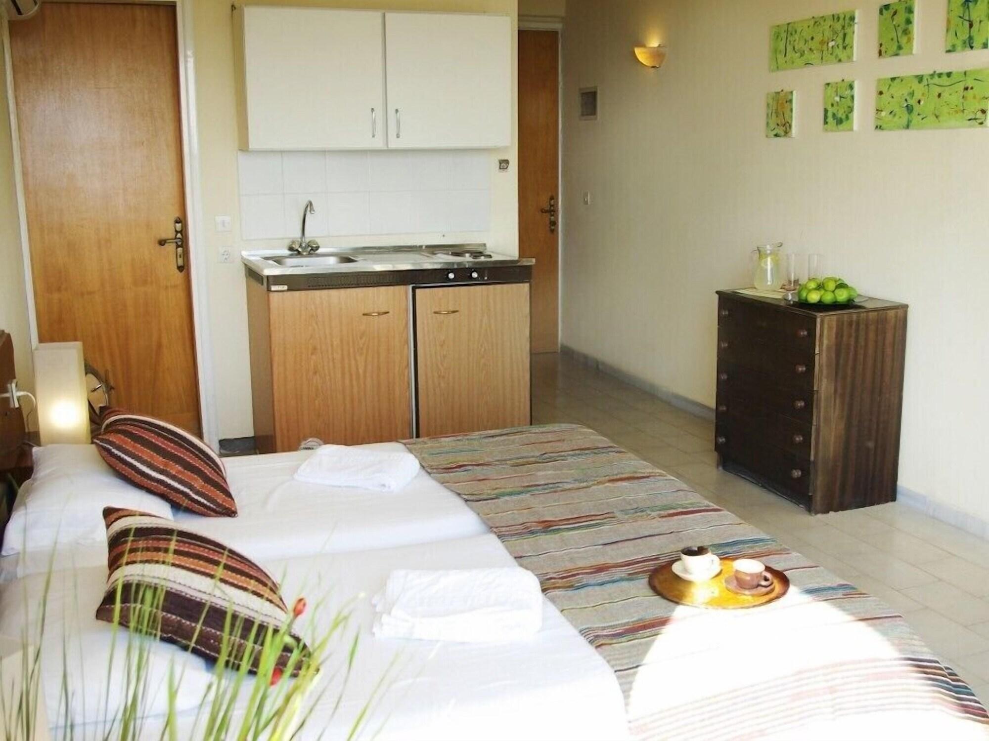 Thomas Hotel Monolithos  ภายนอก รูปภาพ