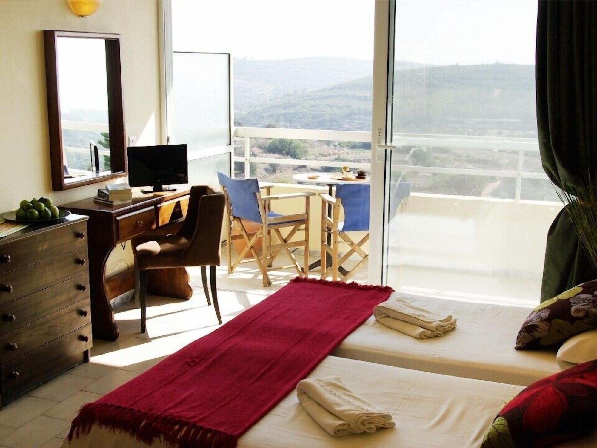 Thomas Hotel Monolithos  ภายนอก รูปภาพ